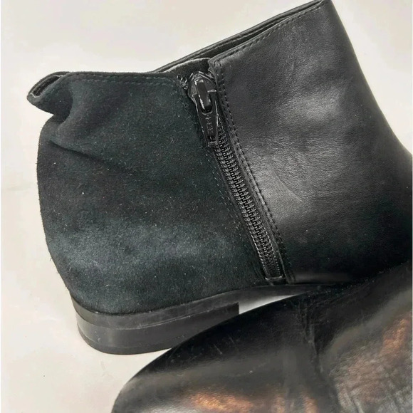 Nine West black leather suede flat ankle booties, studded, Size 7.5M - Picture 9 of 9